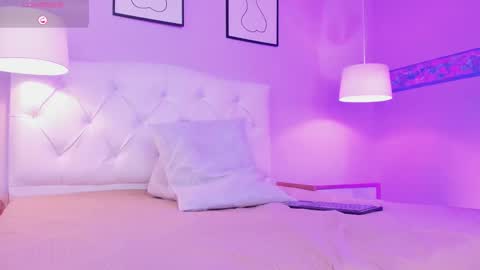 Snapshot of jenny_golden1 chatting on 20, 2, 2025 Jenny online show from 20, 2, 2025