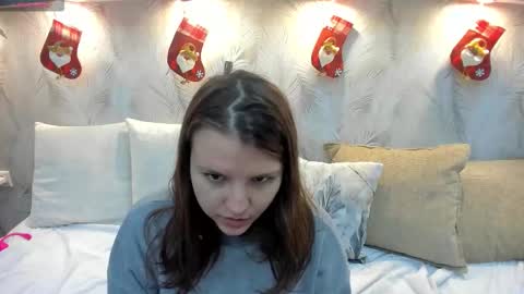 Snapshot of jenny_jimmy chatting on 22, 12, 2025 Jenny online show from 22, 12, 2025