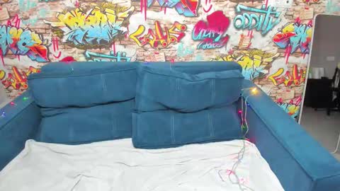 Snapshot of jenny_jimmy chatting on 14, 1, 2026 Jenny online show from 14, 1, 2026