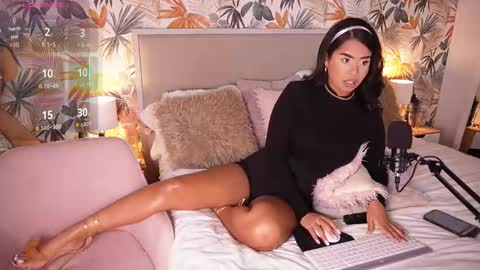 Jenny Roberts online show from 16, 10, 2025