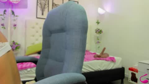 Snapshot of jenny_stark chatting on 19, 5, 2026 jenny_stark online show from 19, 5, 2026