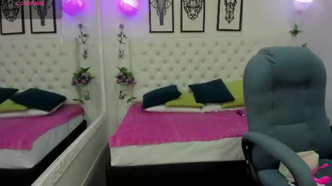Snapshot of jenny_stark chatting on 3, 8, 2026 jenny_stark online show from 3, 8, 2026