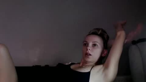 jennyfrost online show from 31, 10, 2025