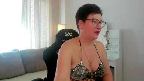 Jenny online show from 5, 5, 2026