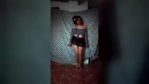 jennytravestisexy online show from 19, 7, 2026