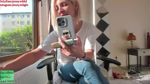 infamous blondiechloe.             Jennyjennywildd online show from 19, 5, 2026