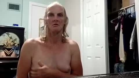 Snapshot of jennywomacks chatting on 15, 7, 2026 jennywomacks online show from 15, 7, 2026
