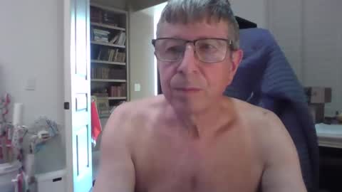 Snapshot of jep56 chatting on 25, 11, 2025 jep56 online show from 25, 11, 2025