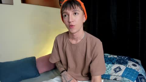 jero independent model online show from 16, 1, 2025