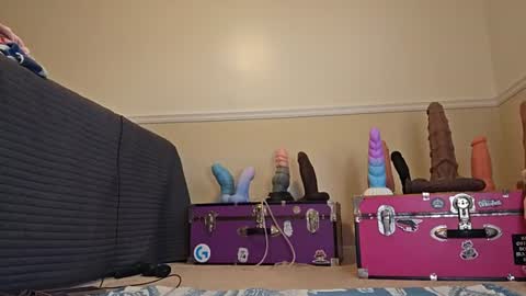 Jeri Lynn online show from 16, 7, 2026