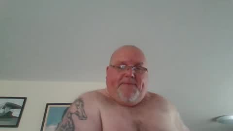 Snapshot of jerseyhammer01 chatting on 10, 2, 2025 Harry online show from 10, 2, 2025