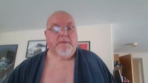 Snapshot of jerseyhammer01 chatting on 6, 10, 2025 Harry online show from 6, 10, 2025