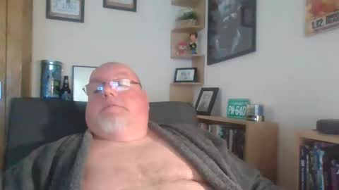 Snapshot of jerseyhammer01 chatting on 20, 10, 2025 Harry online show from 20, 10, 2025