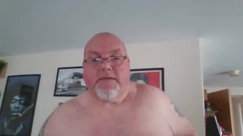 Snapshot of jerseyhammer01 chatting on 23, 10, 2025 Harry online show from 23, 10, 2025