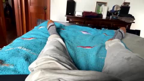 Jeremys room chill and puff one enjoy online show from 2, 12, 2024