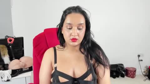 MistressJesicaCoper online show from 26, 12, 2024