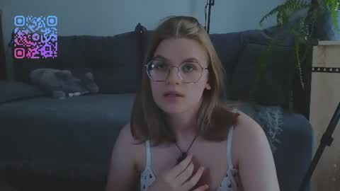  JessieVibes online show from 10, 7, 2026