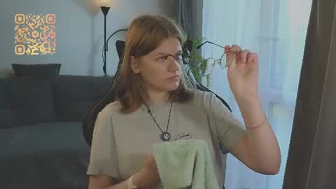  JessieVibes online show from 19, 7, 2026