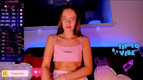 Snapshot of jess_kahawaty chatting on 16, 2, 2025 Jess online show from 16, 2, 2025