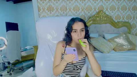 Snapshot of jessb_ chatting on 20, 10, 2025 jessb_ online show from 20, 10, 2025