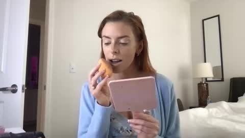 Jessica Aaren online show from 8, 4, 2026