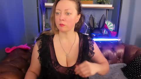 Jessica online show from 3, 3, 2025