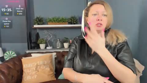 Jessica online show from 22, 11, 2025