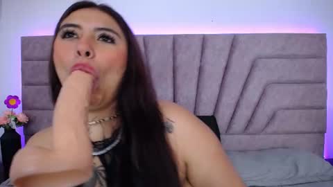 Jessica Kraft online show from 4, 8, 2026