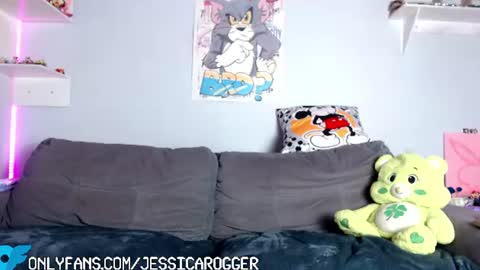 Jess And Rogger independents online show from 19, 7, 2026