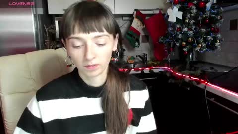 jessicaforris online show from 11, 12, 2024