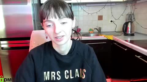 jessicaforris online show from 26, 2, 2025