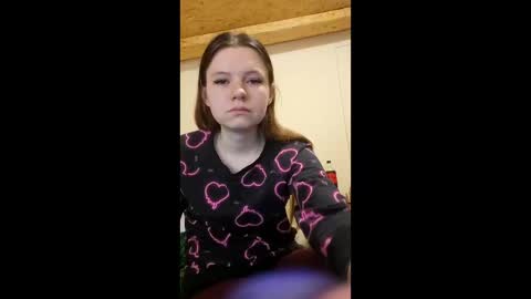 jessicaholland1 online show from 27, 4, 2026