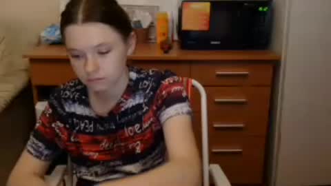 jessicaholland1 online show from 5, 7, 2026