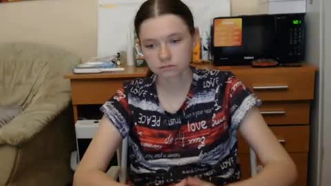jessicaholland1 online show from 13, 7, 2026