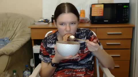 jessicaholland1 online show from 18, 7, 2026