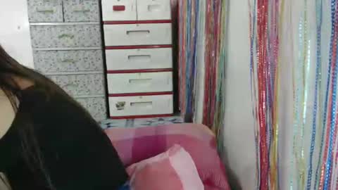 jessicajones_25 online show from 3, 12, 2024