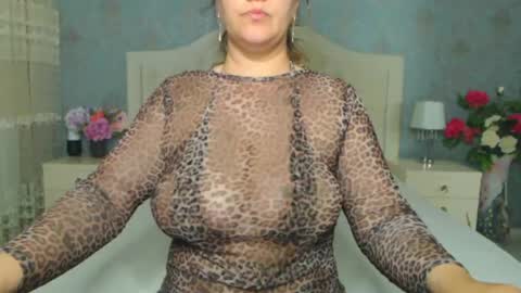 single mommy online show from 4, 5, 2026