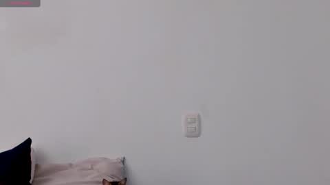 Snapshot of jessicared18 chatting on 13, 12, 2024 jessicared18 online show from 13, 12, 2024