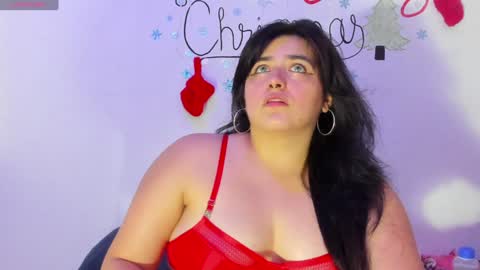 Snapshot of jessicared18 chatting on 10, 1, 2025 jessicared18 online show from 10, 1, 2025