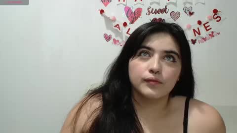 Snapshot of jessicared18 chatting on 15, 2, 2025 jessicared18 online show from 15, 2, 2025