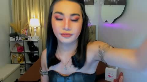 Your naughty Jessie online show from 4, 3, 2025