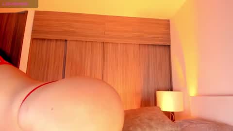 Snapshot of jessiigrey chatting on 8, 2, 2025 Jesica grey online show from 8, 2, 2025