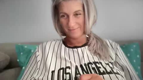 Jessye online show from 10, 10, 2025
