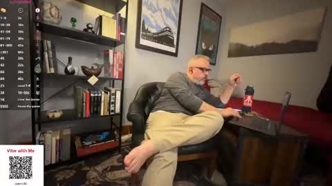 Snapshot of jet_set_cigarette chatting on 23, 7, 2026 Jet online show from 23, 7, 2026