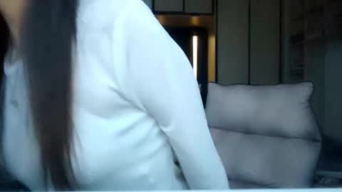 I am Gina ntmu Lets hit 10 Thumbs Up together online show from 4, 12, 2025