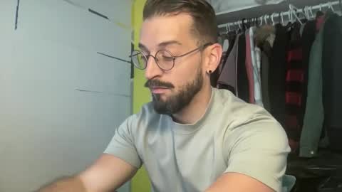 JEUNEMEK007 online show from 2, 6, 2026