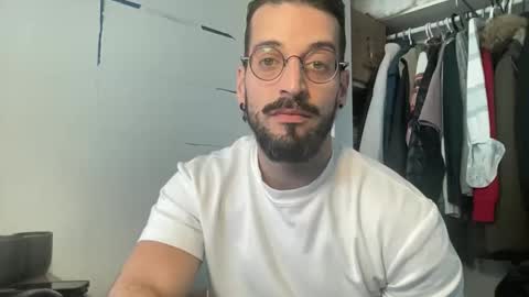 JEUNEMEK007 online show from 8, 6, 2026