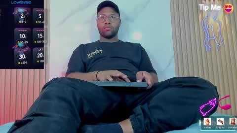 jeus_stanley online show from 30, 4, 2026