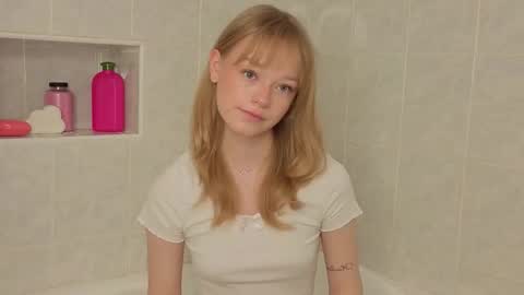 Snapshot of jewellhogan chatting on 10, 1, 2026 Gwen online show from 10, 1, 2026