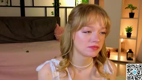 Snapshot of jewellhogan chatting on 8, 3, 2026 Gwen online show from 8, 3, 2026